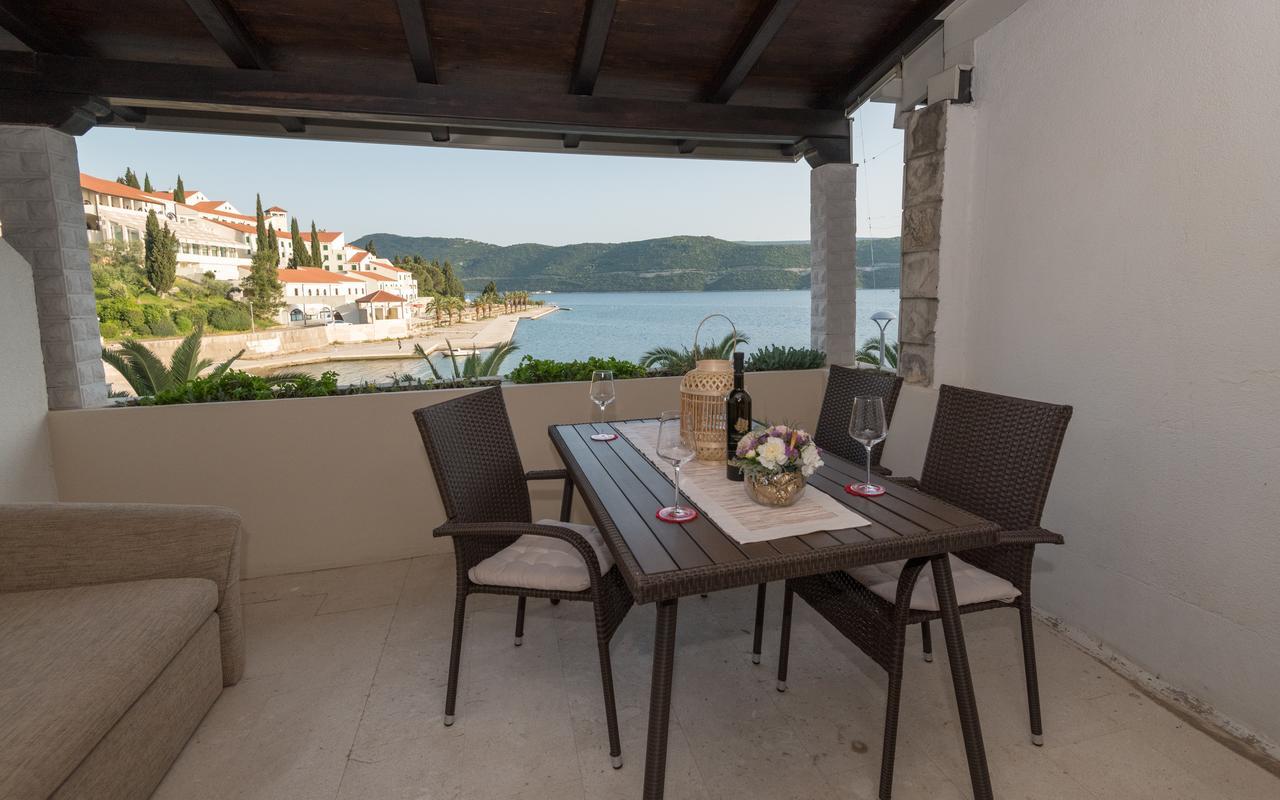 נאום Apartments Villa Kresic מראה חיצוני תמונה