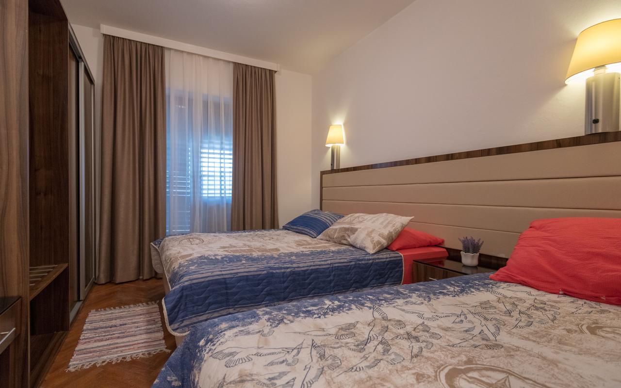 נאום Apartments Villa Kresic מראה חיצוני תמונה