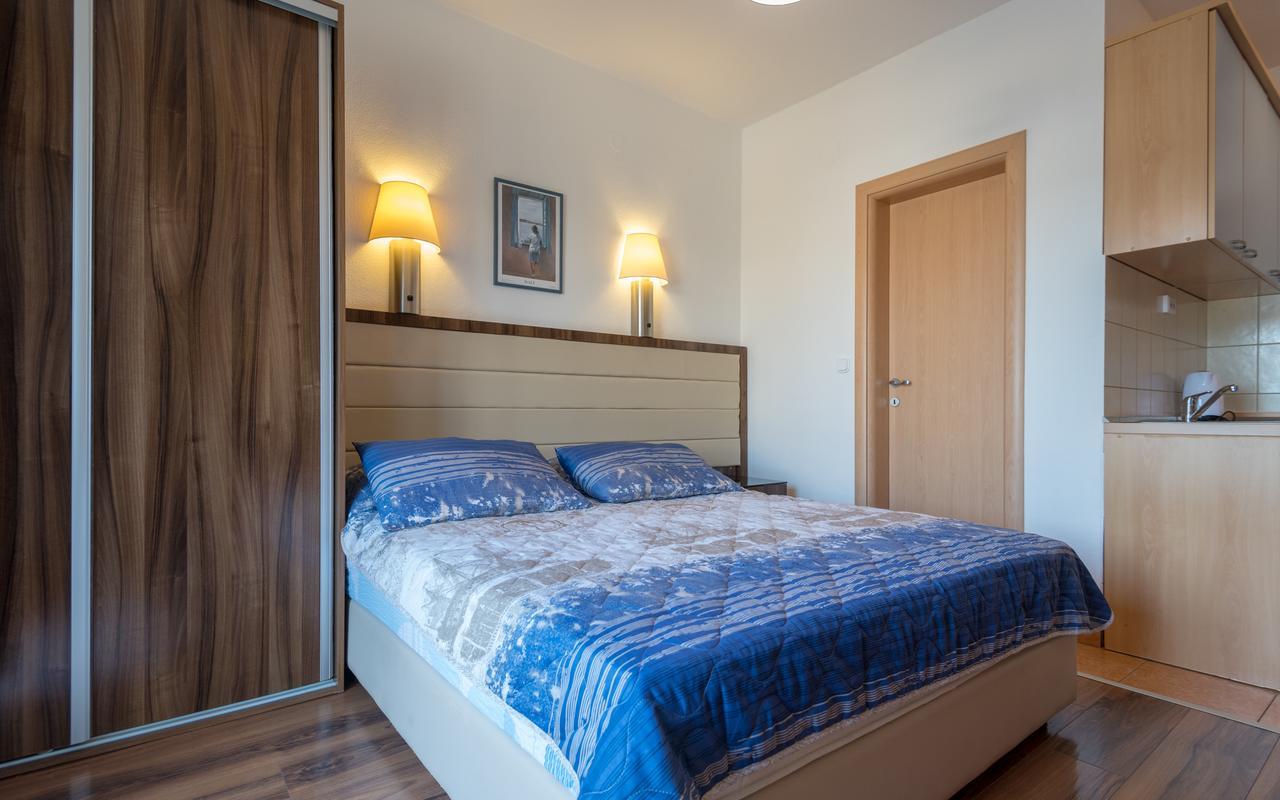 נאום Apartments Villa Kresic מראה חיצוני תמונה