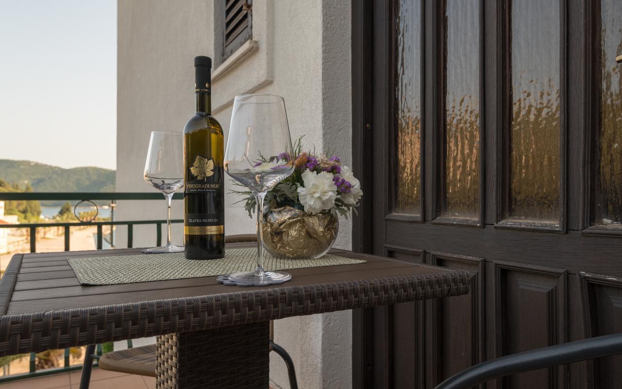 נאום Apartments Villa Kresic מראה חיצוני תמונה